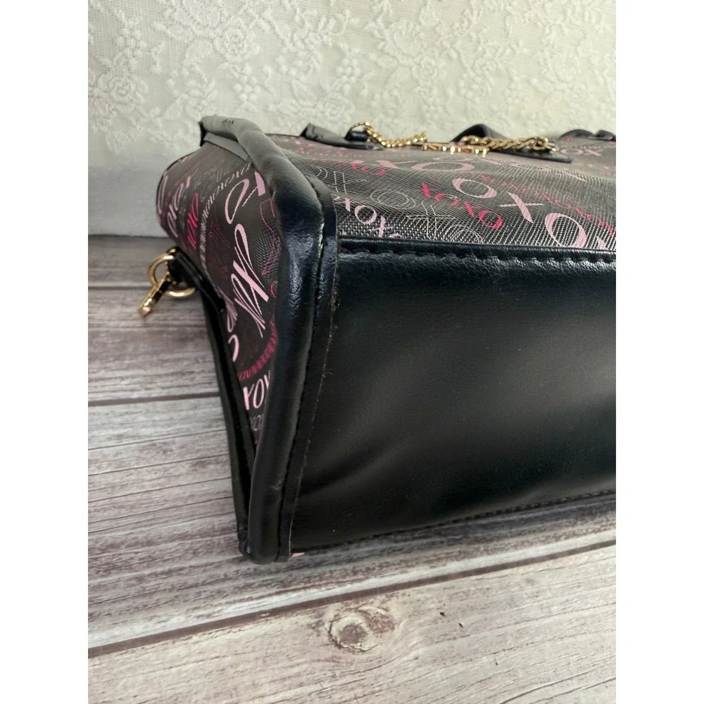 XOXO Logo Print Satchel Handbag Pink Monogram Crossbody with Coin Purse NEW‎